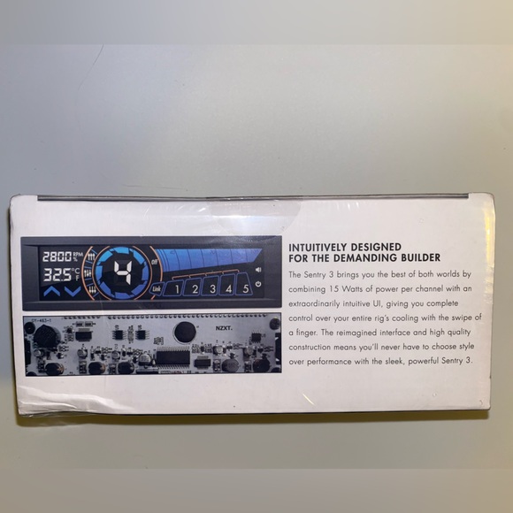 NZXT Sentry 3 Fan Controller - Picture 5 of 6